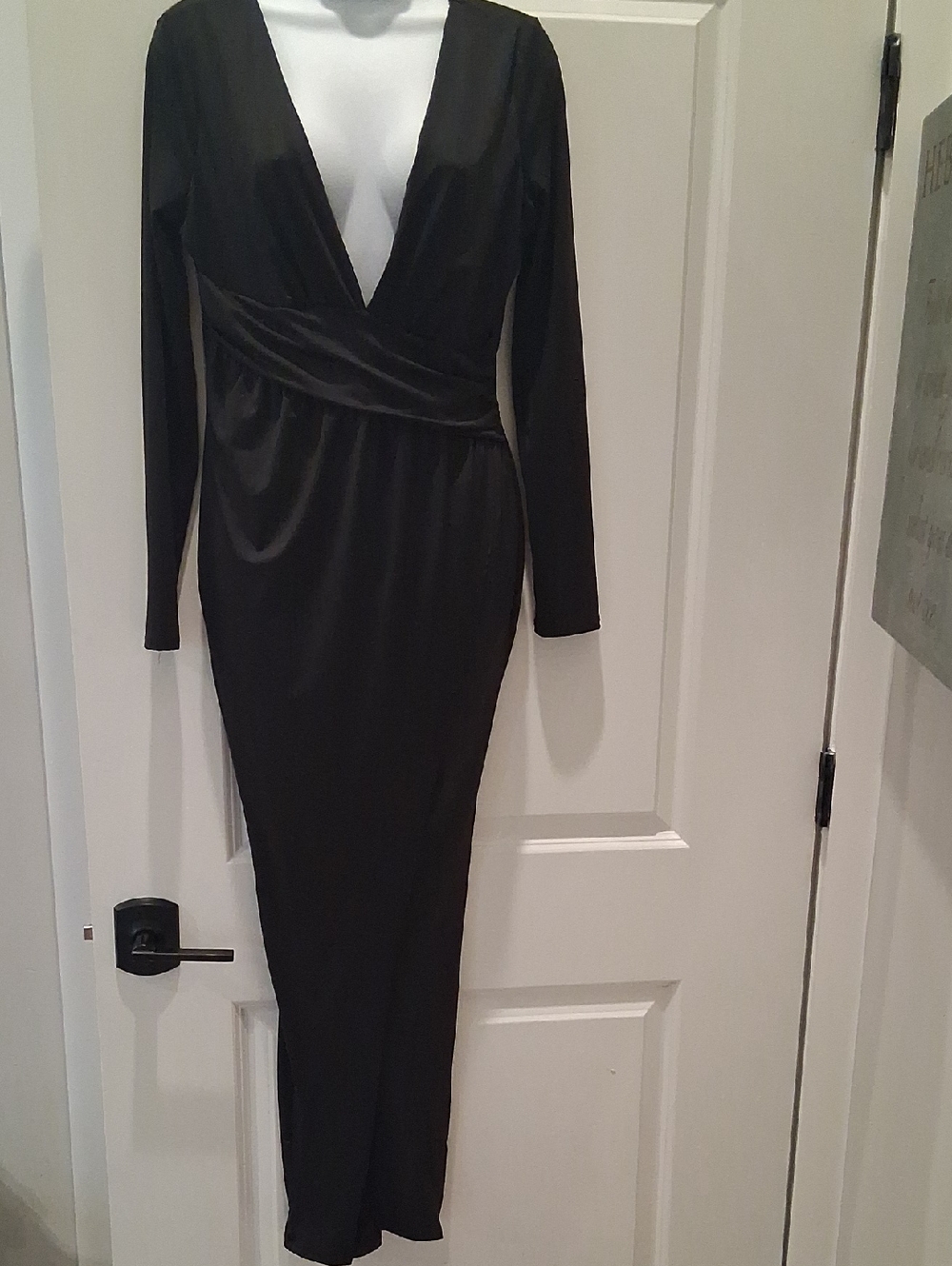 NWT Plunging V-Neck Black Long Sleeve Maxi Dress
